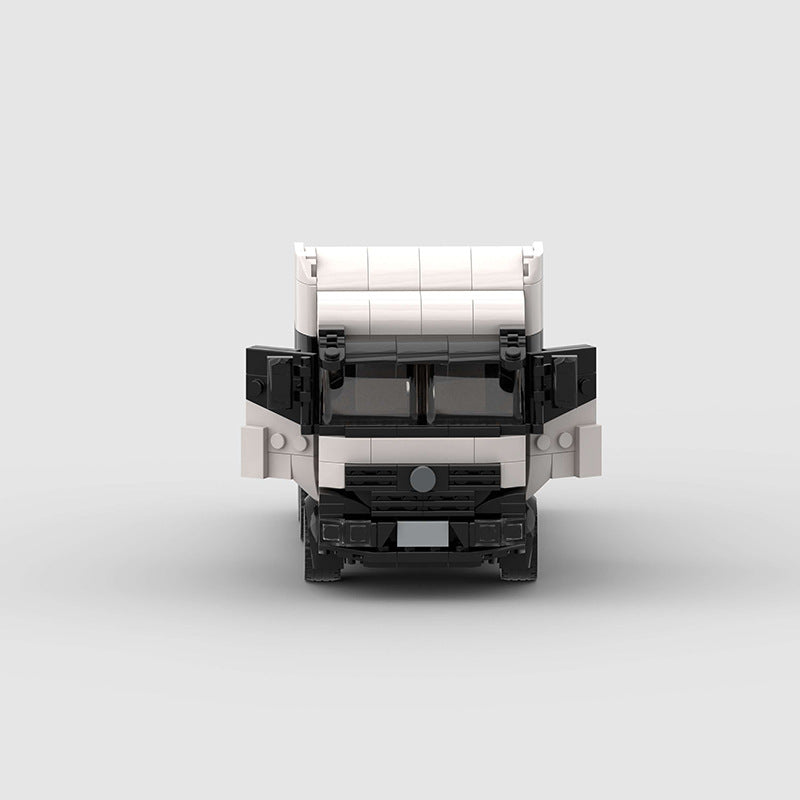 Brickwerks™ European Semi-Truck