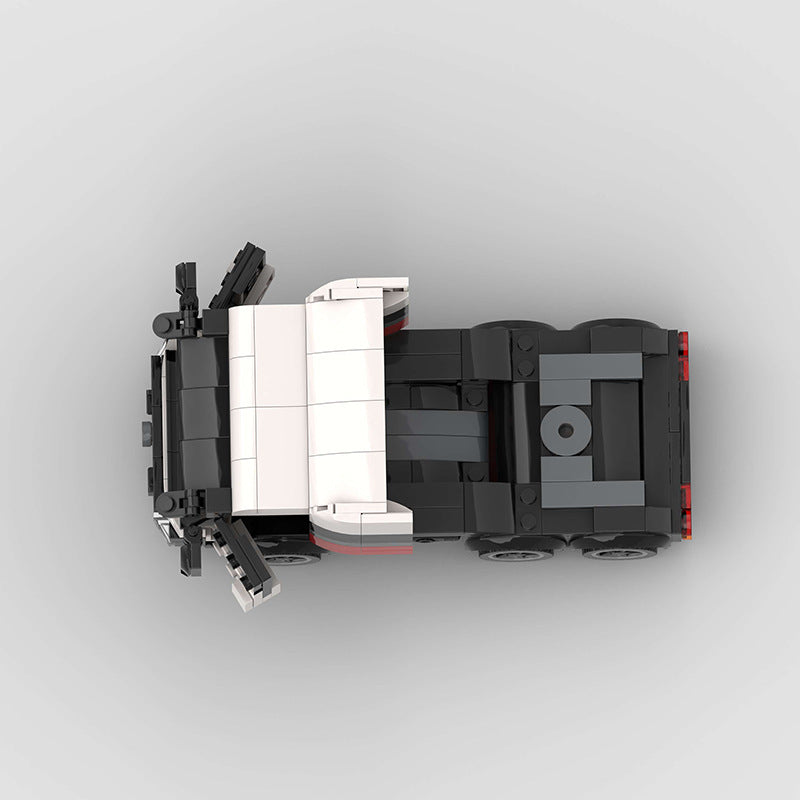 Brickwerks™ European Semi-Truck