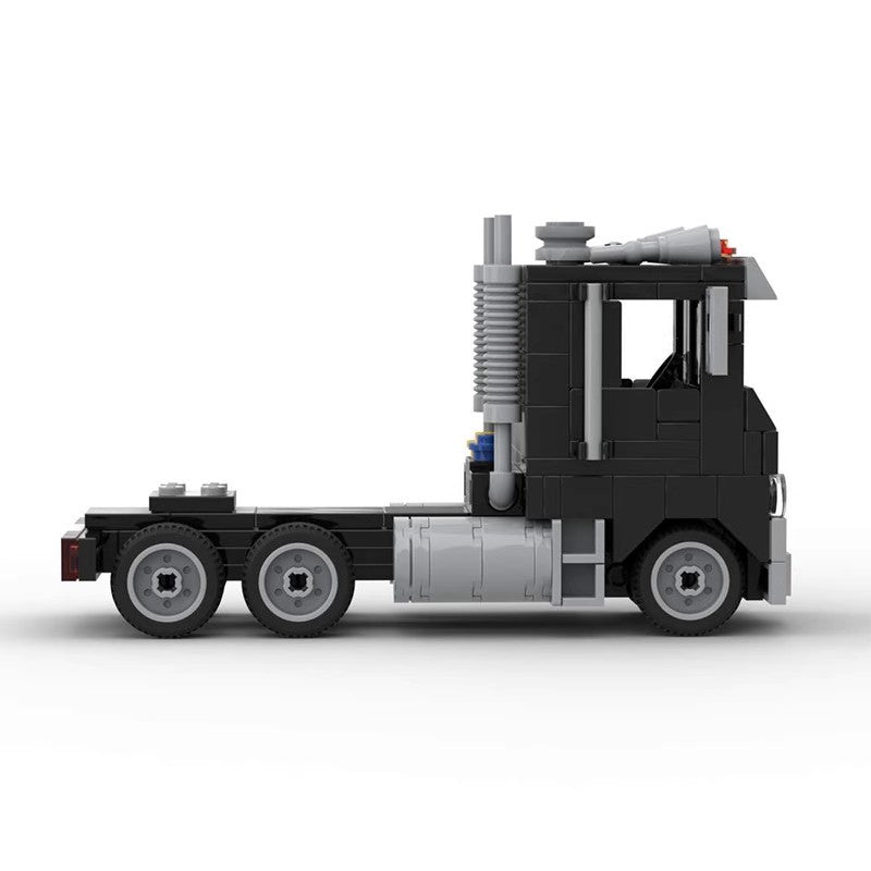 Brickwerks™ Mini Semi-Truck