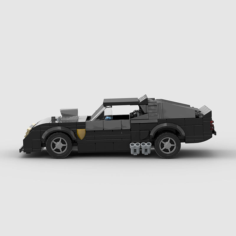 Mad Max V8 Interceptor "Pursuit Special"