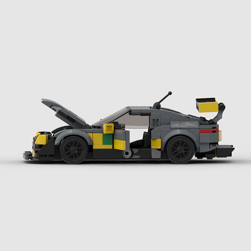 Aston Martin GT8
